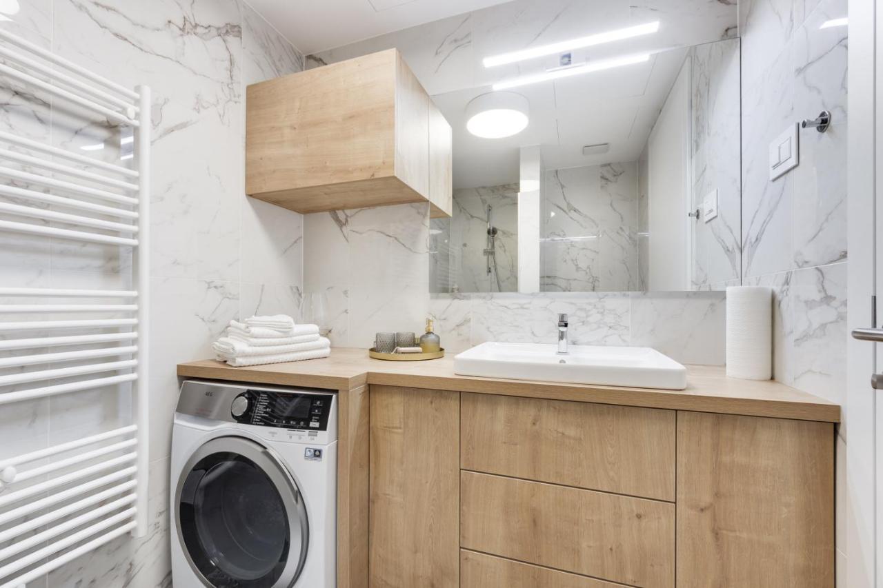Central Apartment With Private Garage Любляна Екстер'єр фото